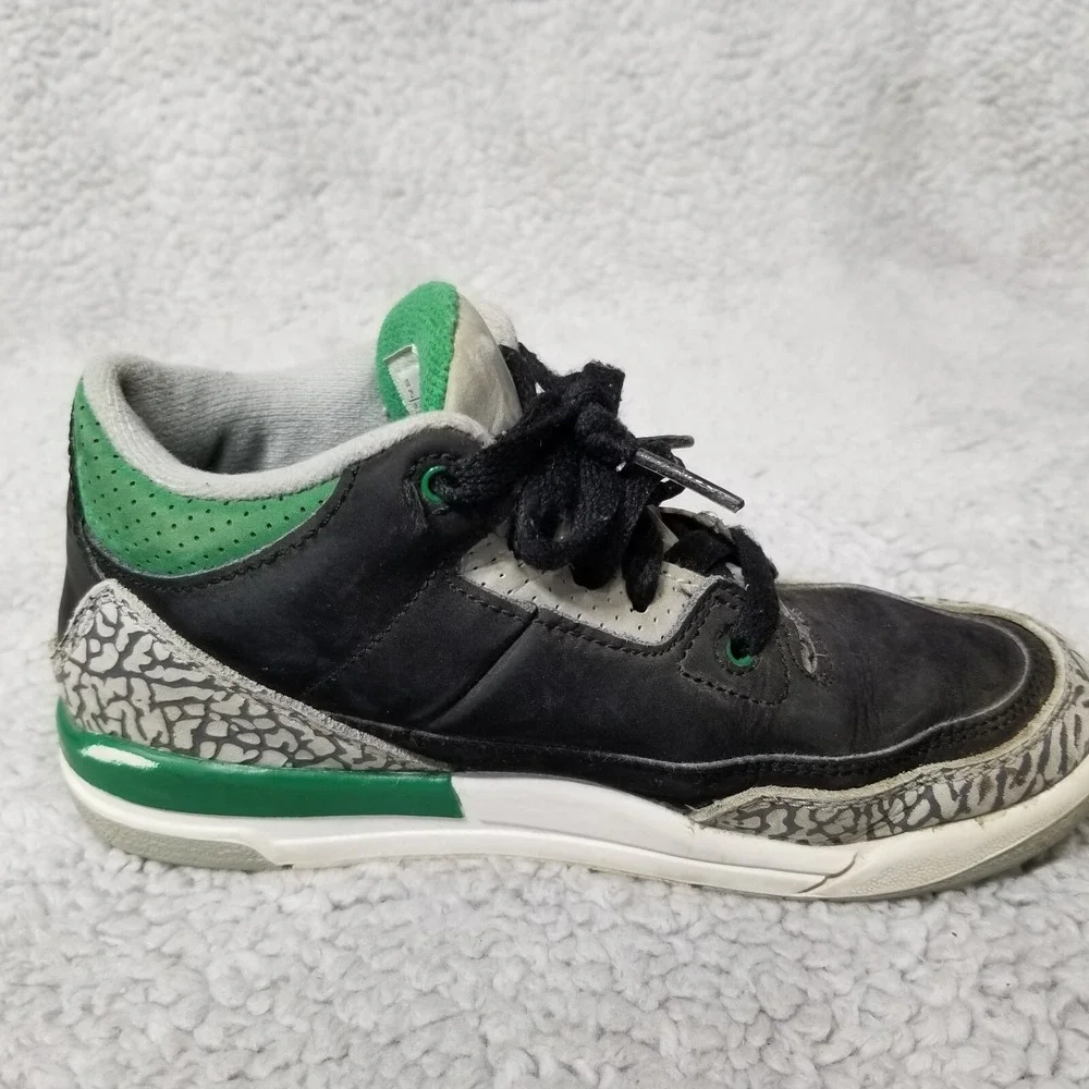 Nike shoes do